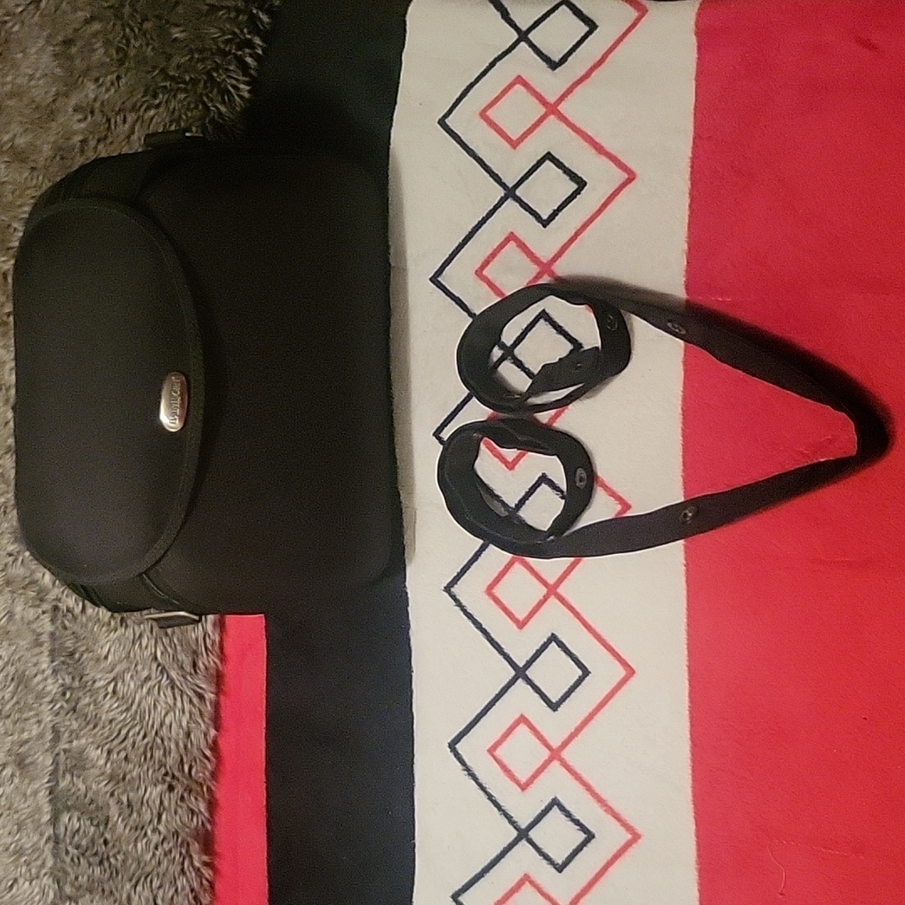 EUC Baby Bjorn clamshell diaper bag